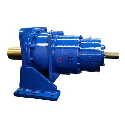 DIN6 Cylindrical Helical Bevel Gear Reducer Industrial 3600rpm For Power Tranmission